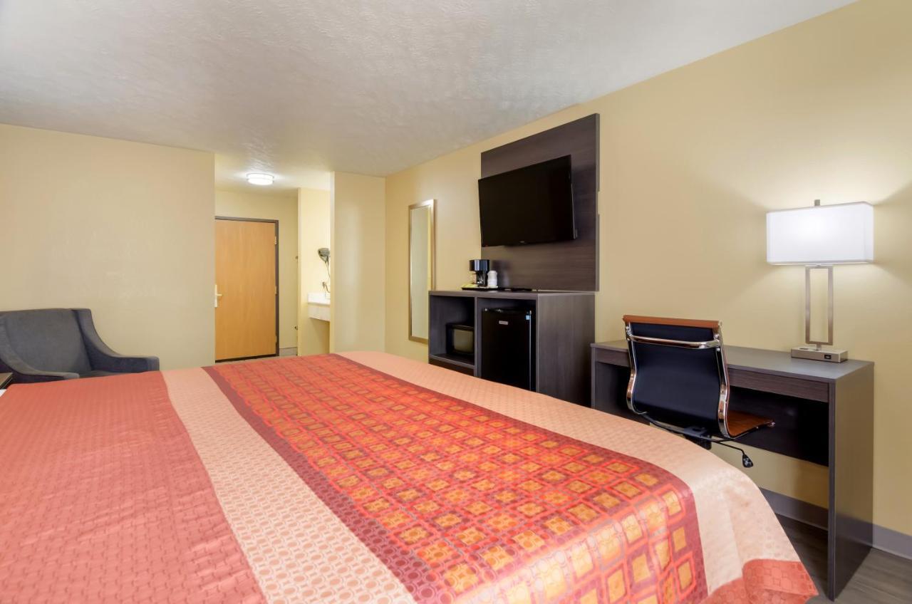 Americas Best Value Inn & Suites Independence Va Exterior foto