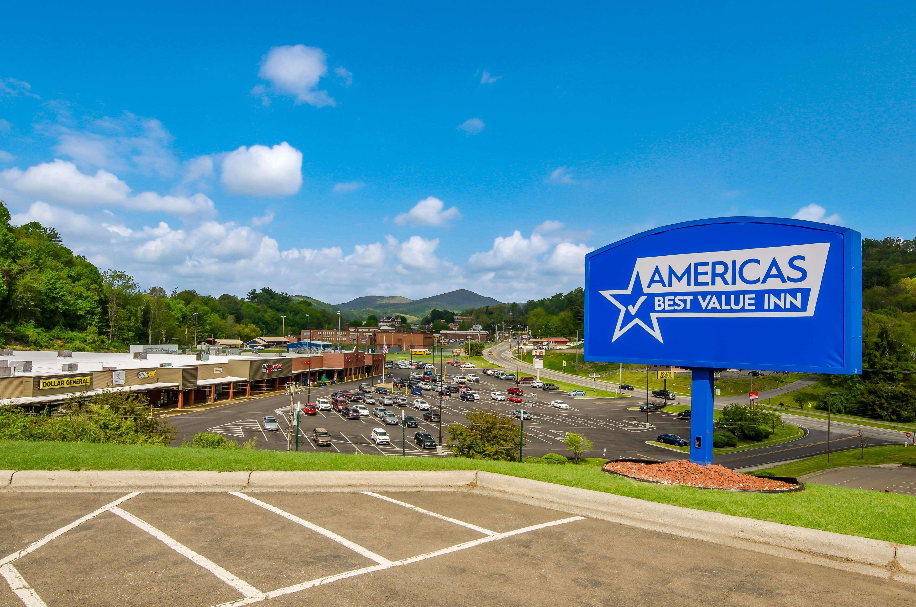 Americas Best Value Inn & Suites Independence Va Exterior foto